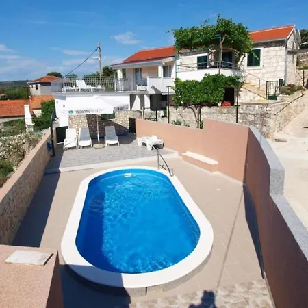 House Neda Holiday home