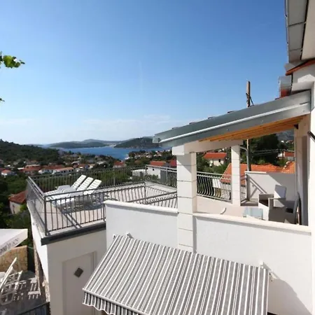 Holiday home House Neda Rogoznica (Sibenik-Knin)