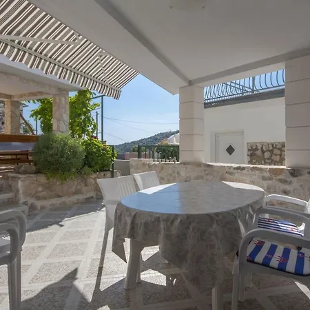 Hotel House Neda