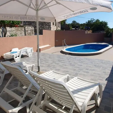 House Neda 3* Razanj