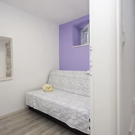 House Neda 3*
